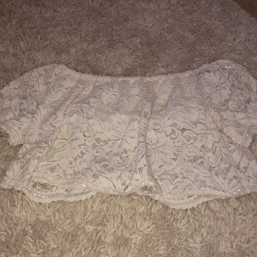 White crop top